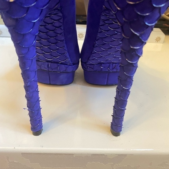 BRIAN ATWOOD PURPLE FONTANNE STILETTO PLATFORM SUEDE PUMPS SIZE 7 - Picture 10 of 13